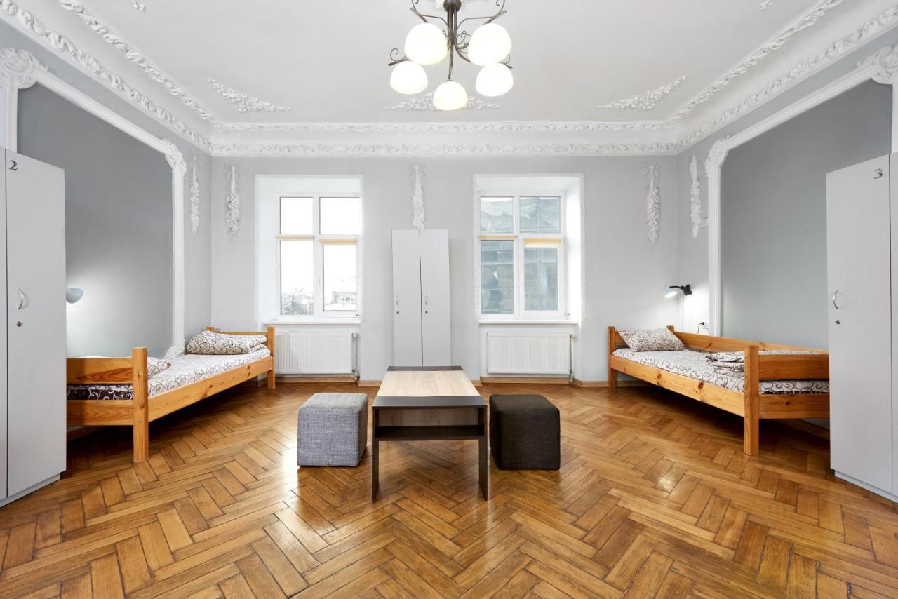 Premium Hostel Lviv Eksteriør bilde