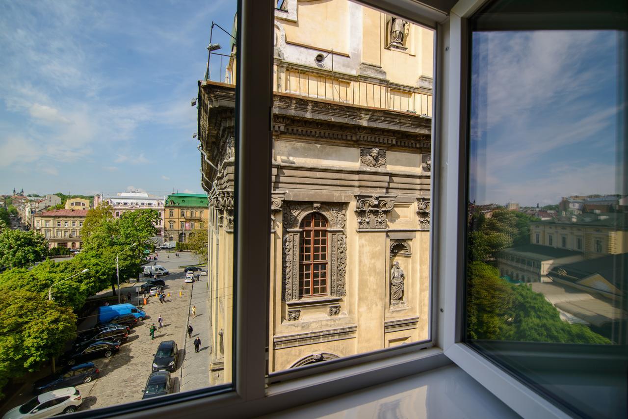 Premium Hostel Lviv Eksteriør bilde