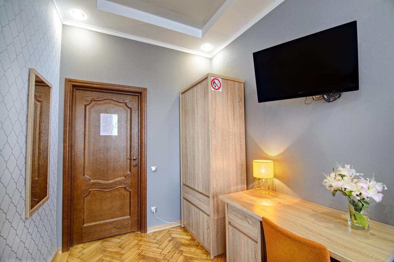 Premium Hostel Lviv Eksteriør bilde